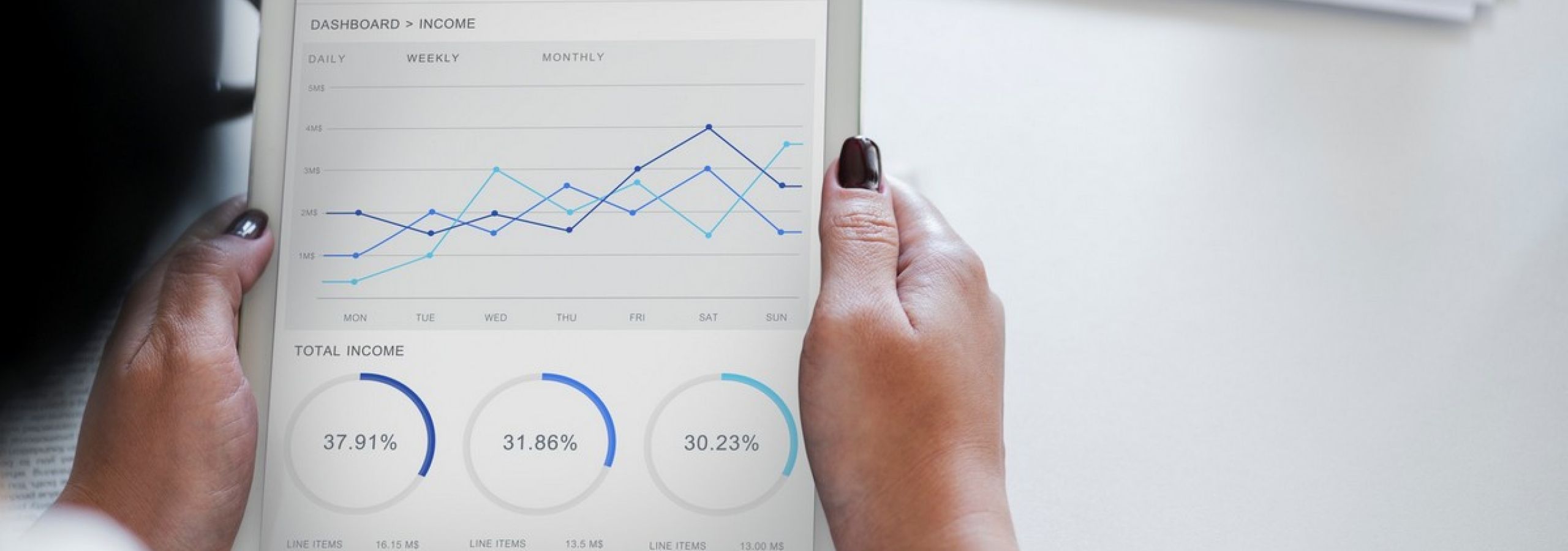 analysis-businesswoman-chart-955447-5f61a44e imagem